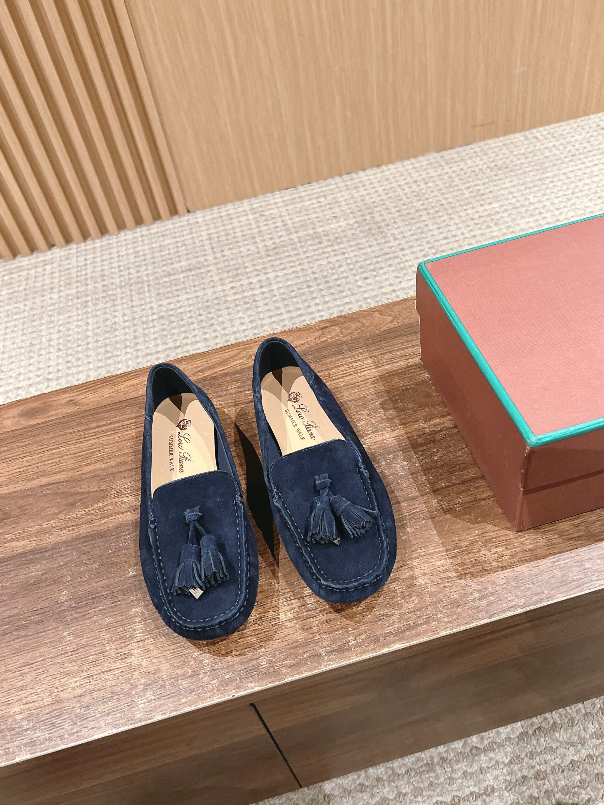 HERMES   0499