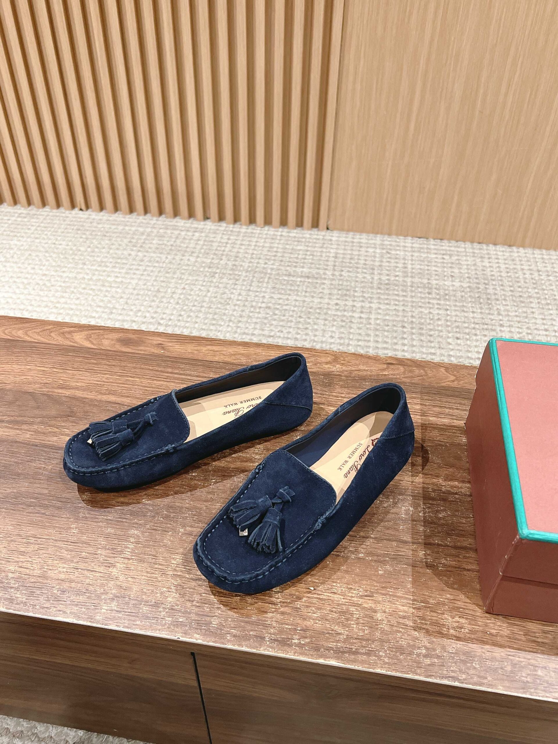 HERMES   0499