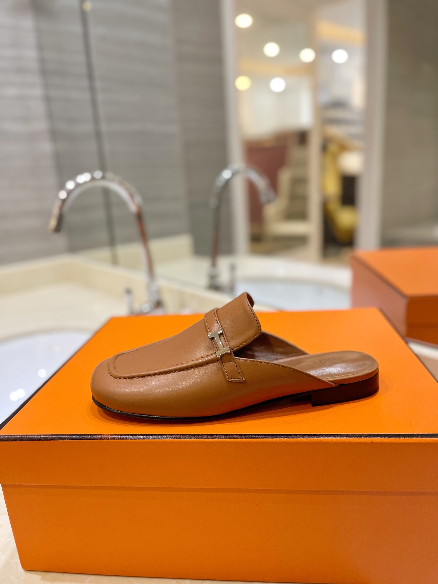 HERMES   0569