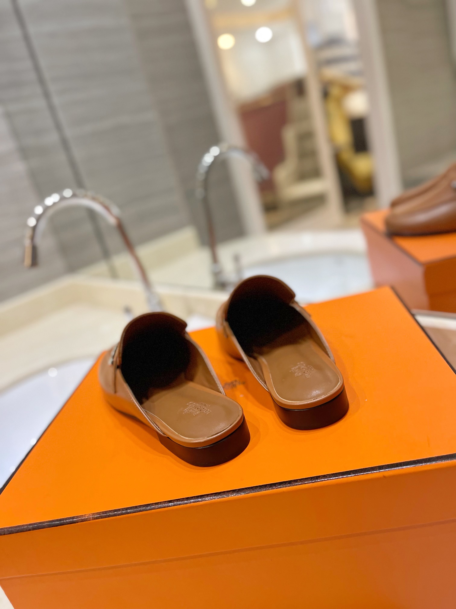 HERMES   0569