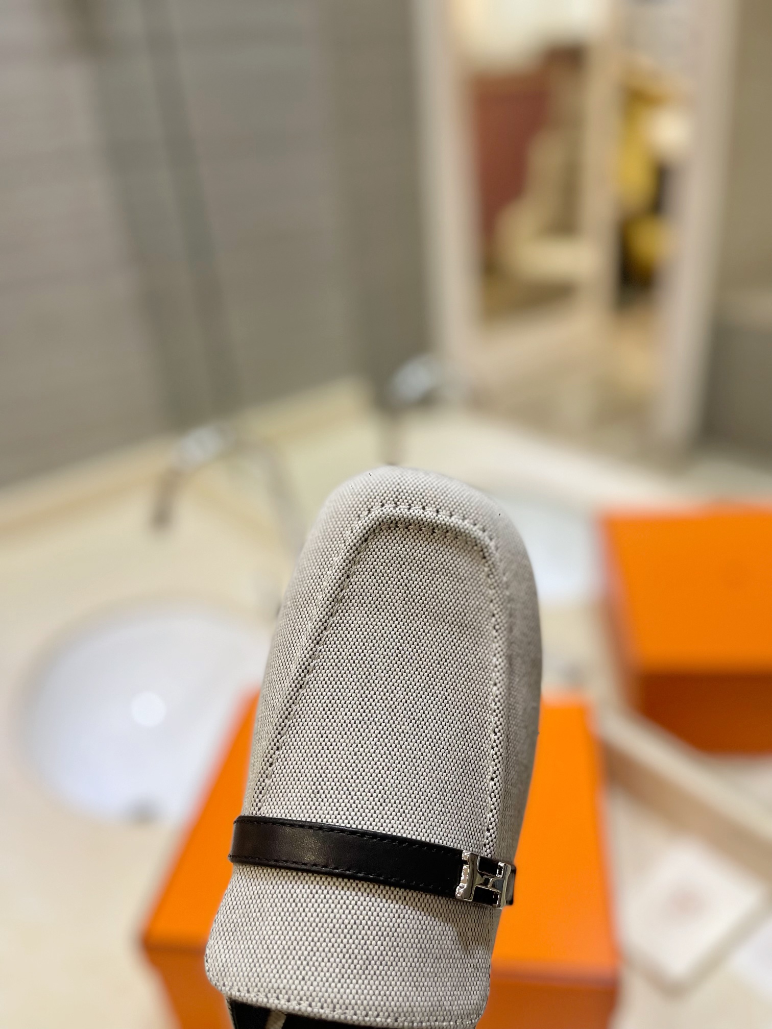 HERMES   0589