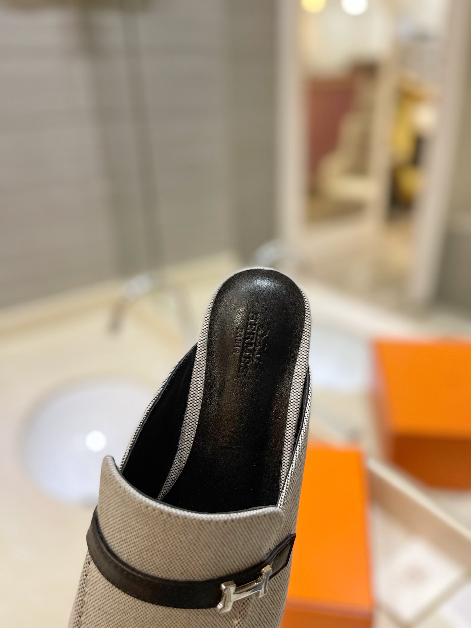 HERMES   0589