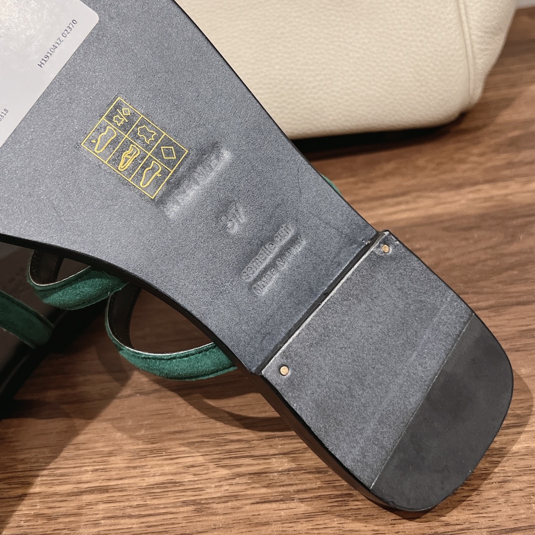 HERMES   0639