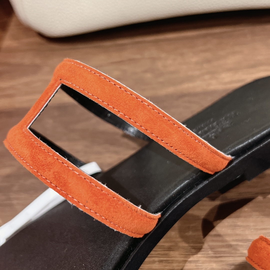 HERMES   0649