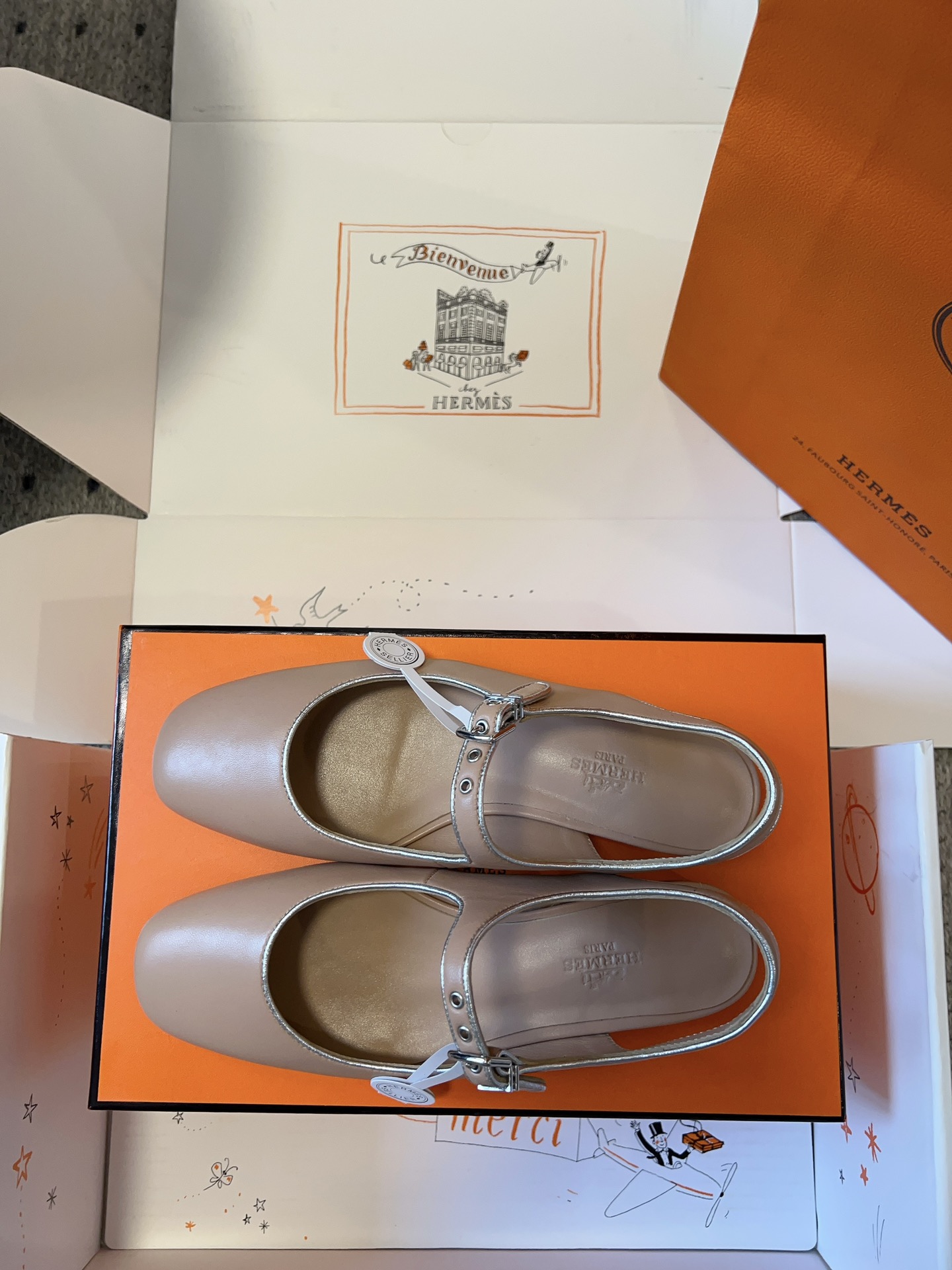 HERMES   0689
