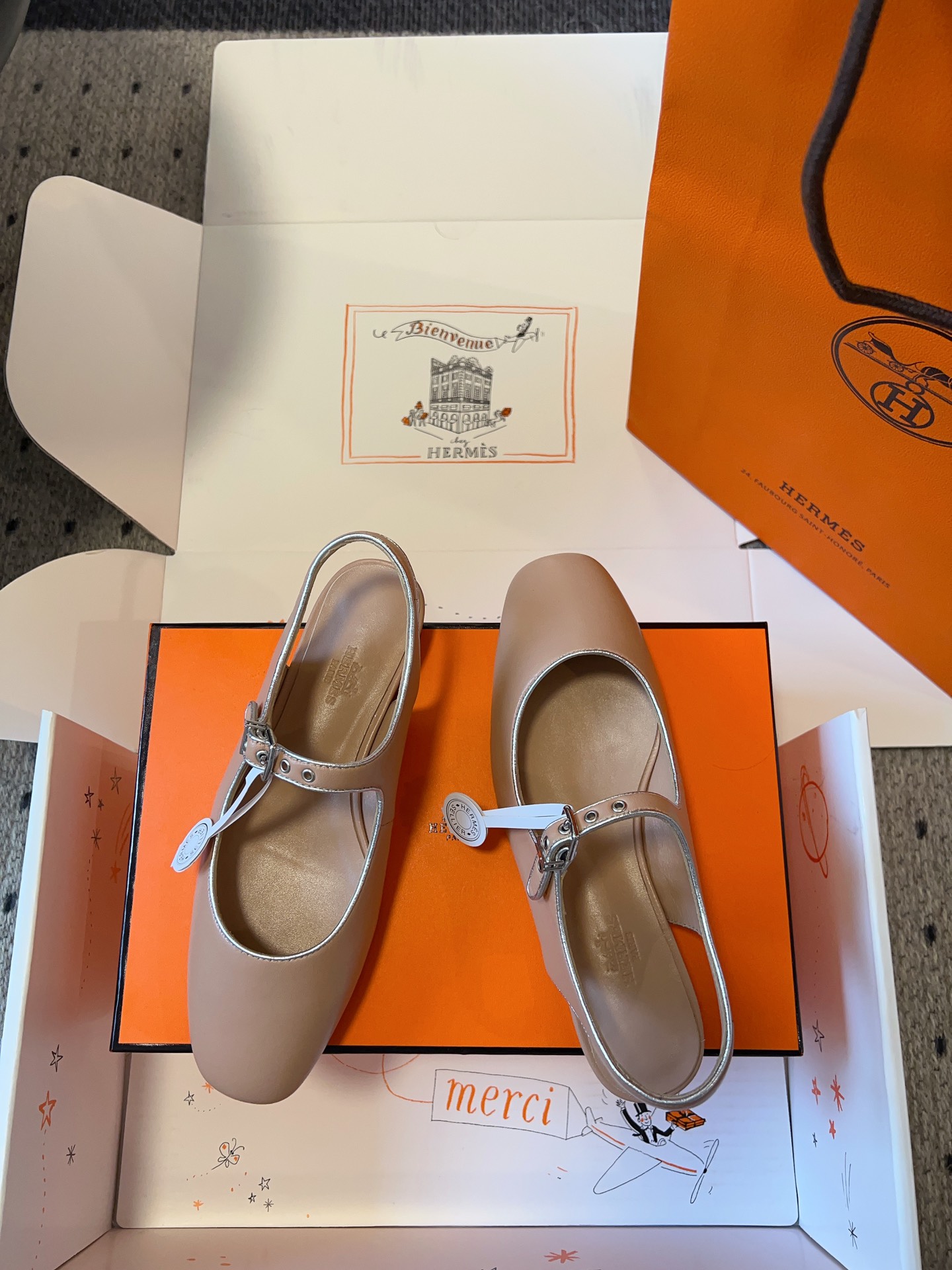 HERMES   0689
