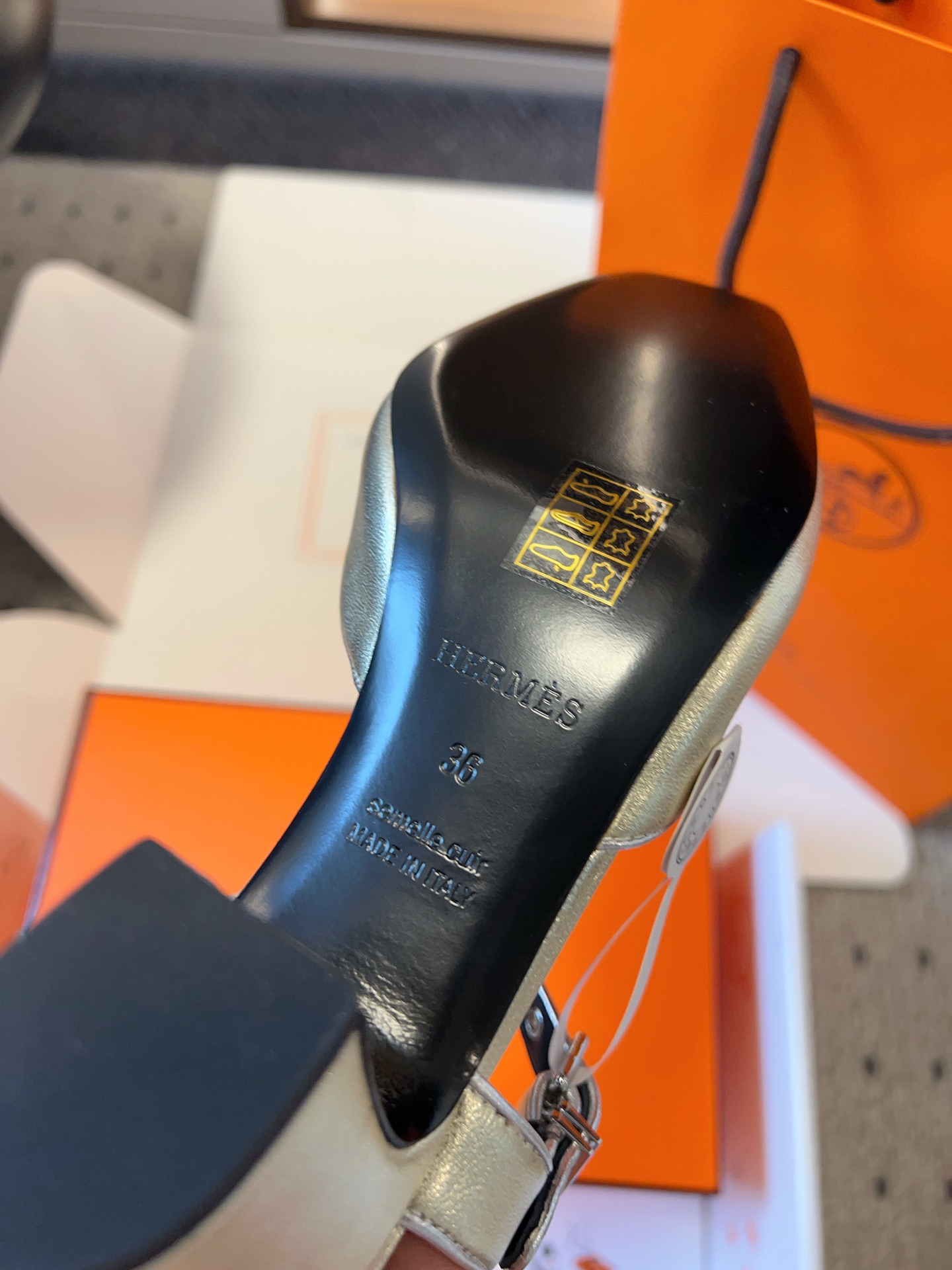 HERMES   0719