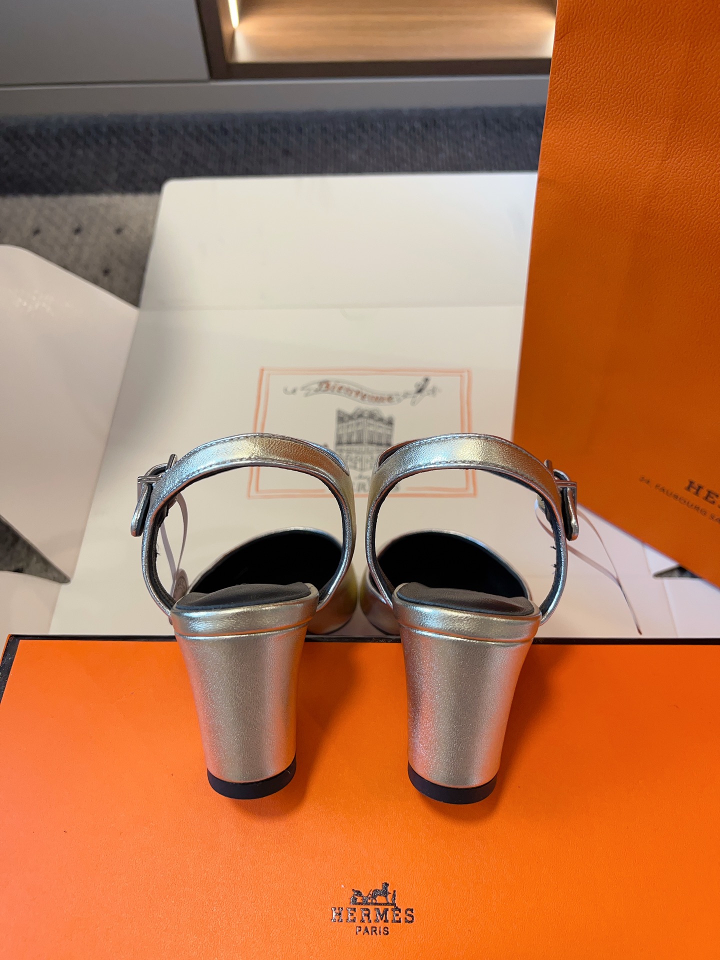 HERMES   0719