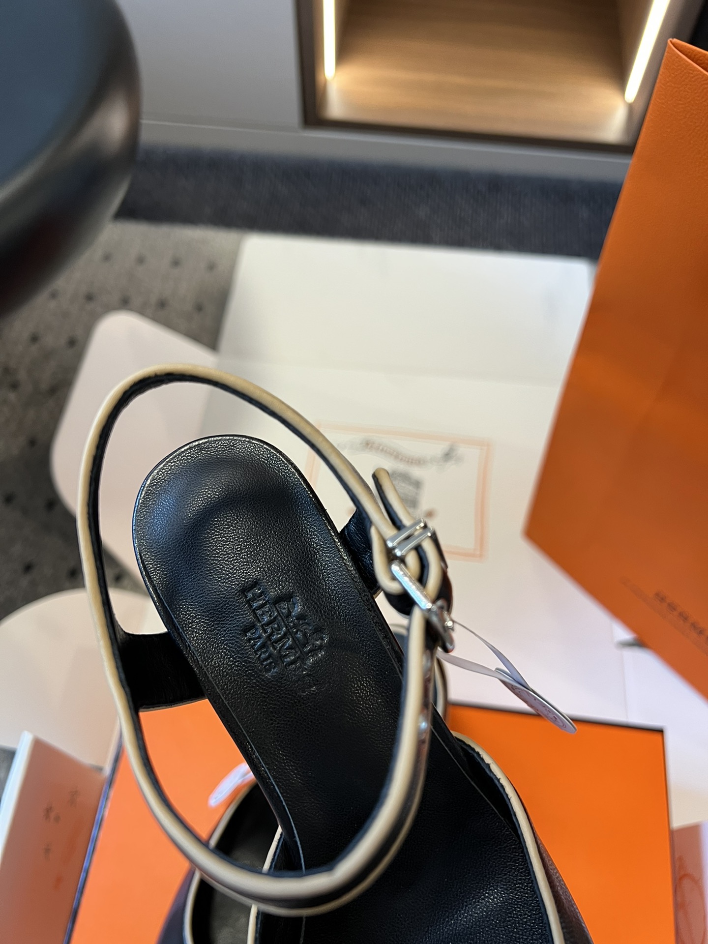 HERMES   0739
