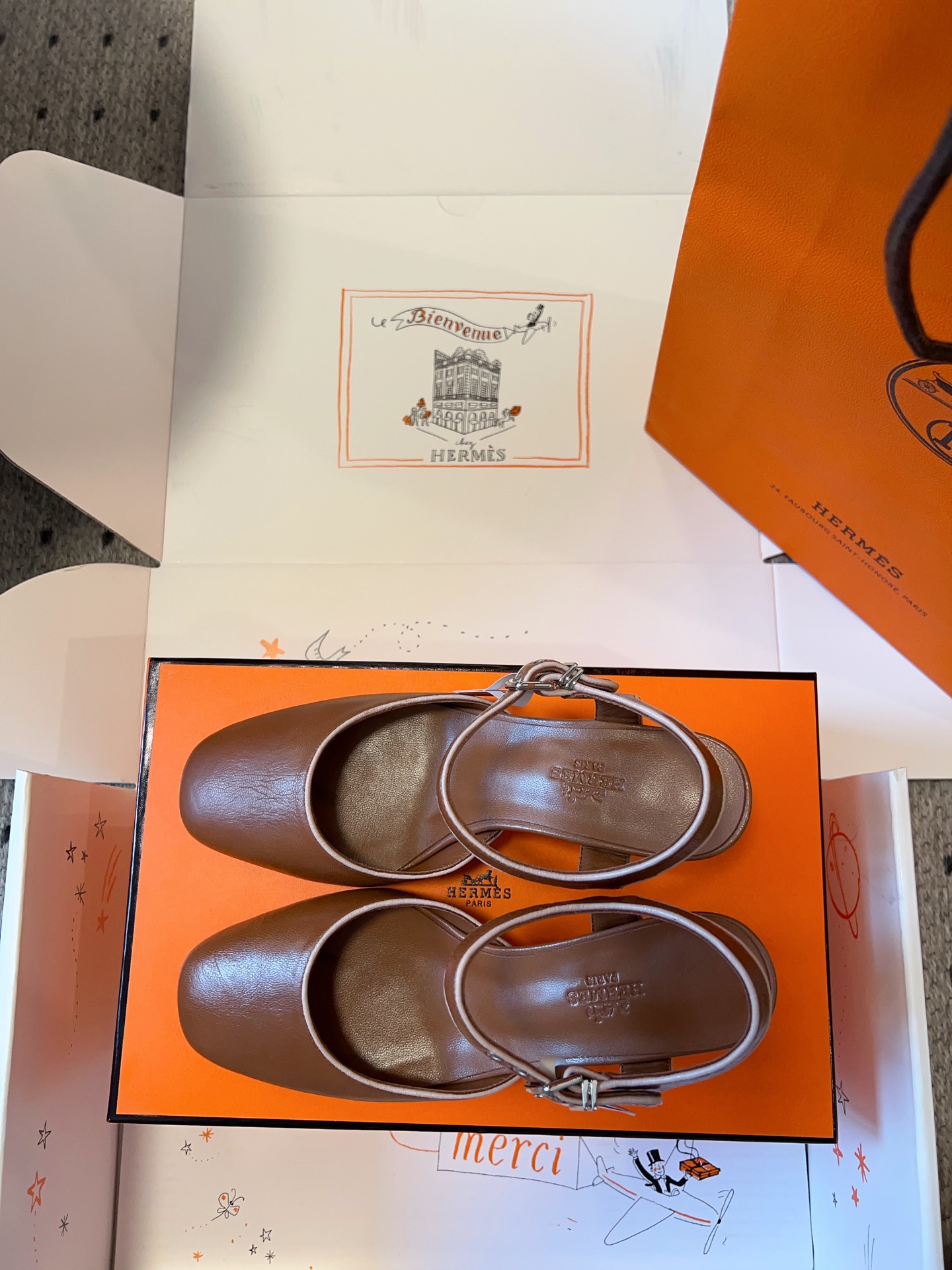 HERMES   0749