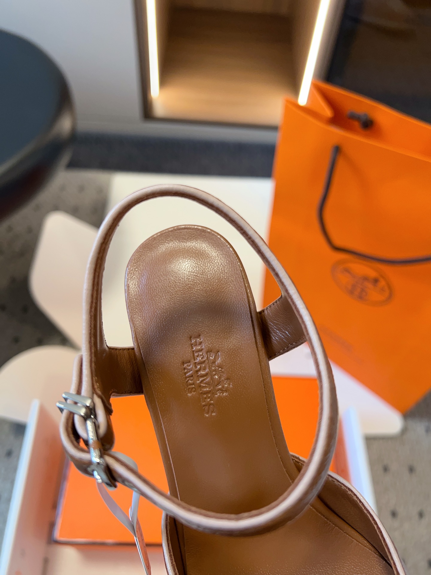 HERMES   0749