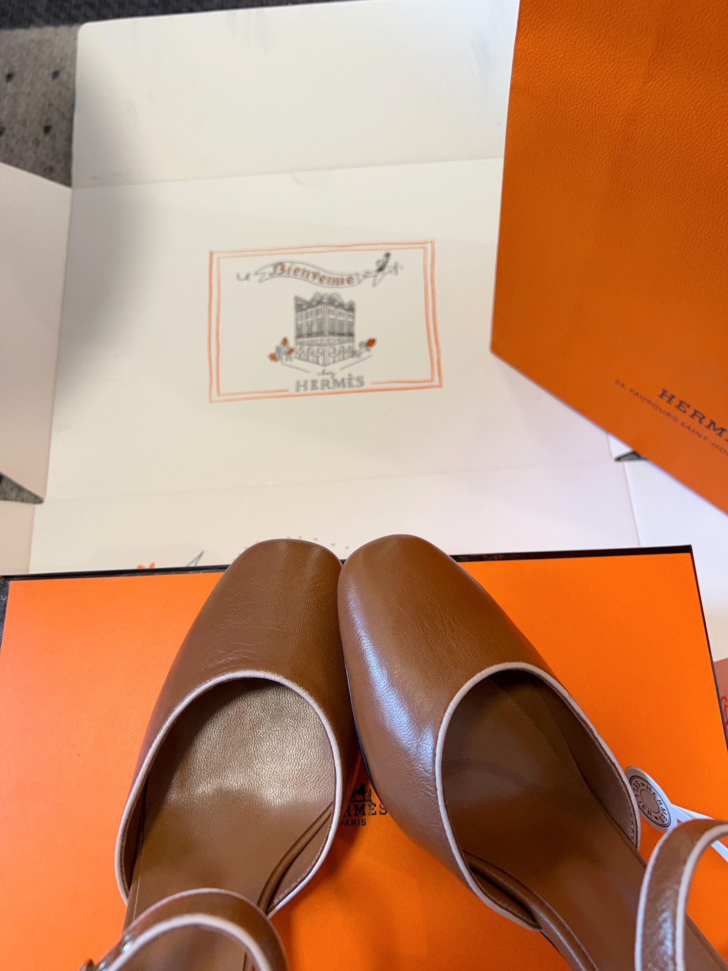 HERMES   0749