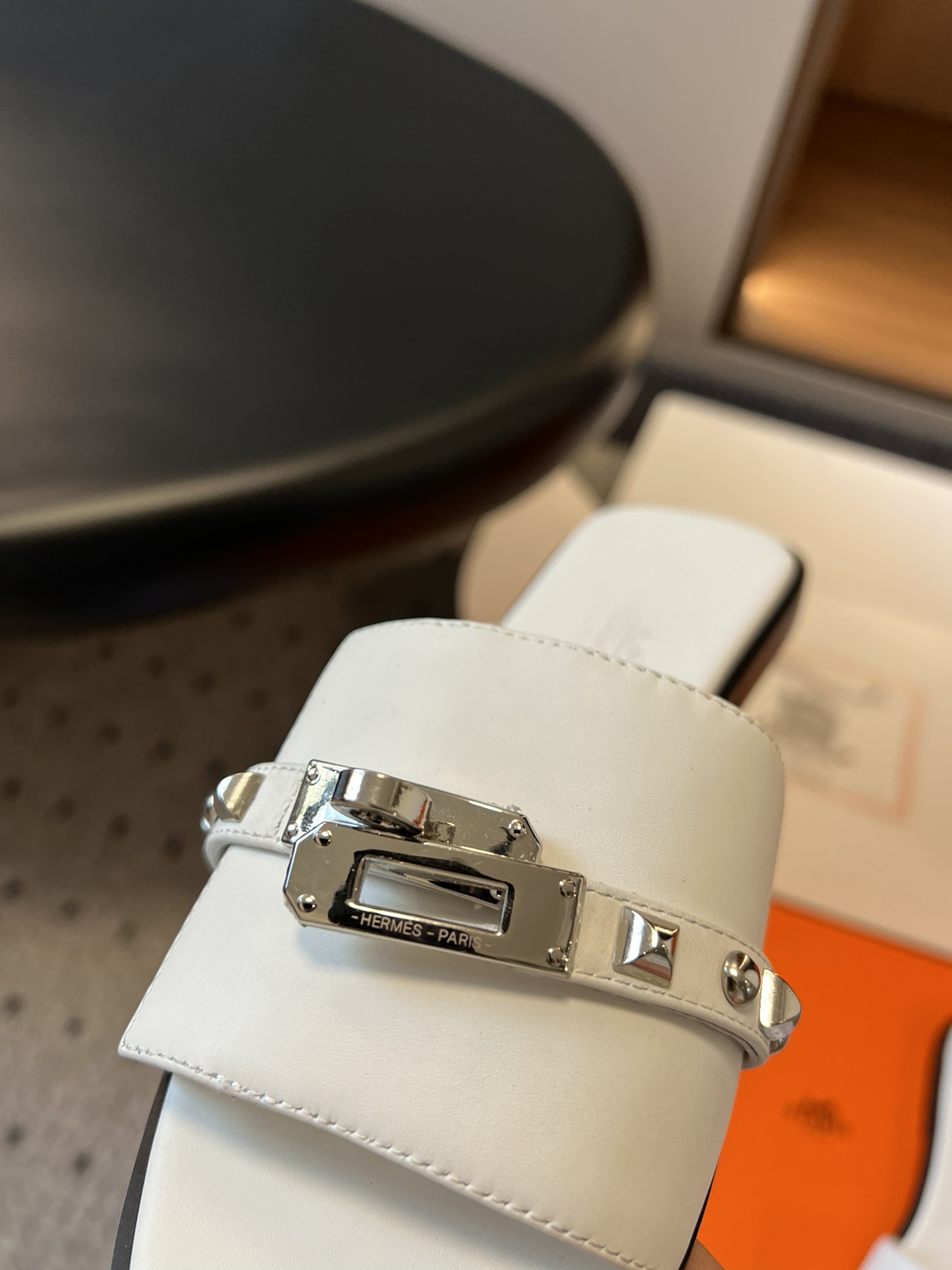 HERMES   0809