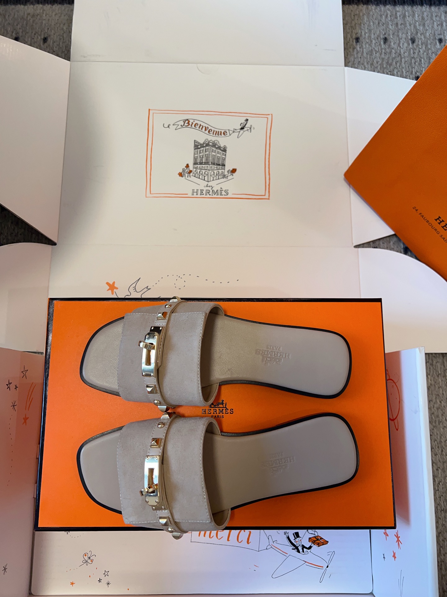 HERMES   0819