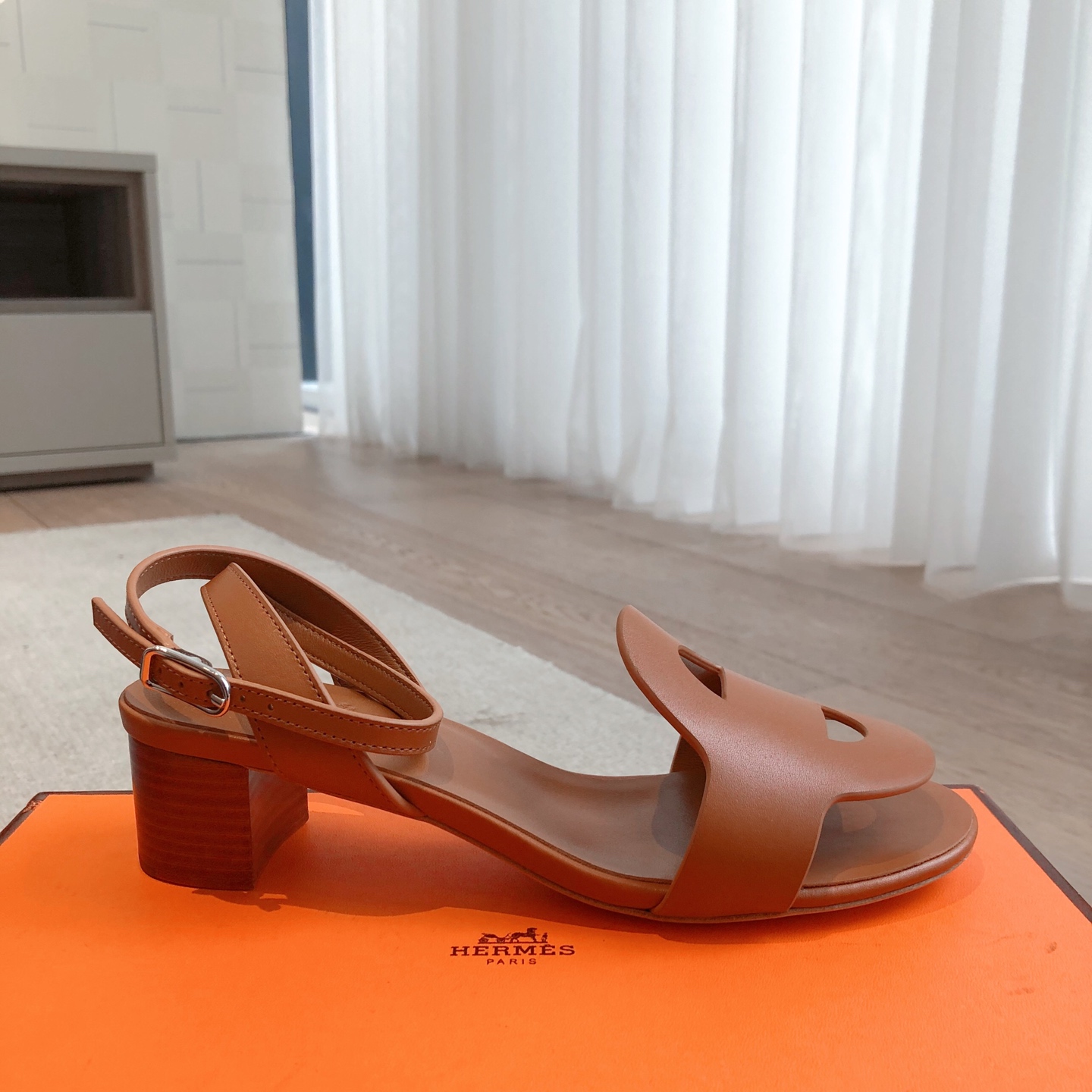 Hermès Juliette Sandal – Brown Leather